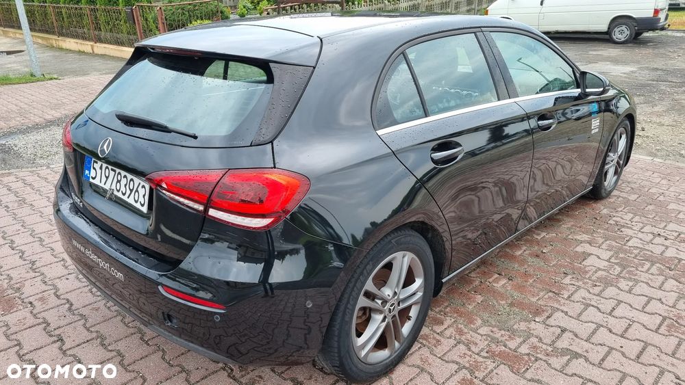 Mercedes-Benz Klasa A 180 d Progressive - 18