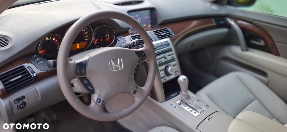 Honda Legend 3.5 Executive - 17