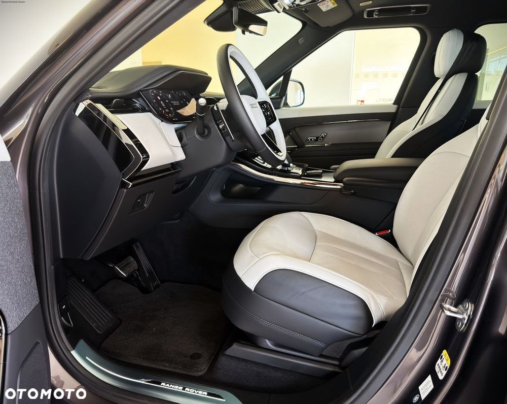 Land Rover Range Rover Sport 2026 photo 2
