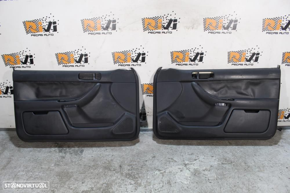 Quartelas / Forras das Portas Audi S3 A3 8L - 2