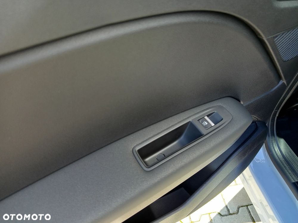 Renault Captur 1.0 TCe Evolution - 16