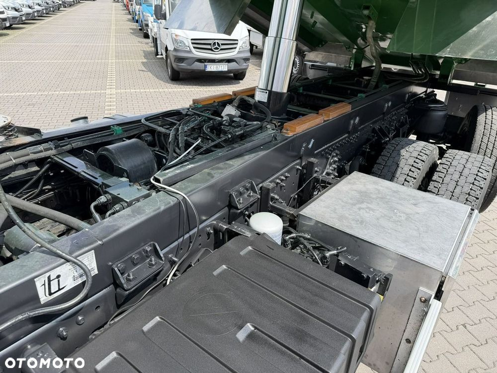 MAN TGS 28.480 4x4/6x2 Napęd na Przód i Tył+oś skrętna i podwieszana - 10