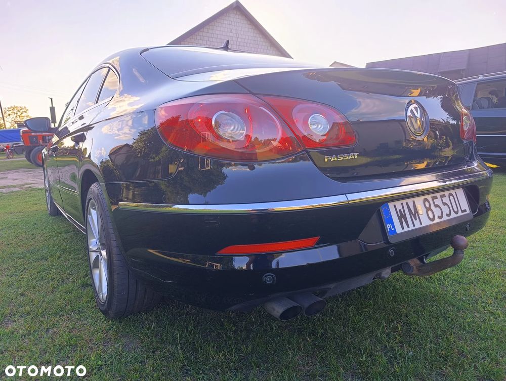 Volkswagen Passat CC - 19