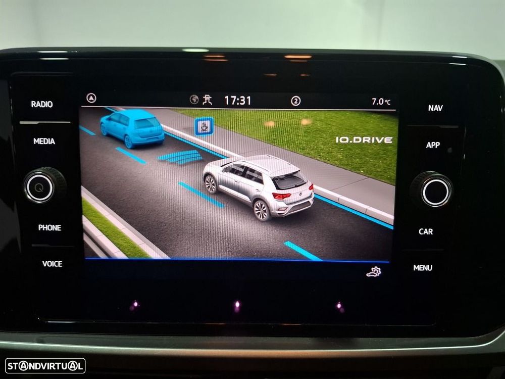 VW T-Roc 1.0 TSI Urban - 19