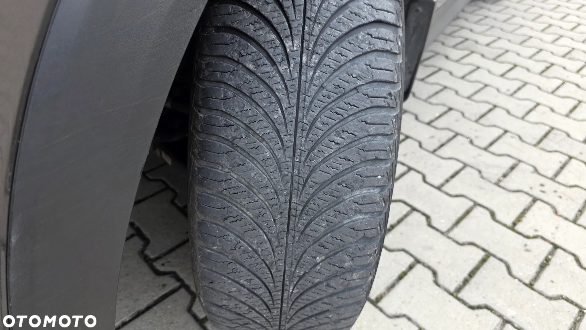 Hyundai Tucson 1.6 CRDi Comfort 4WD - 20