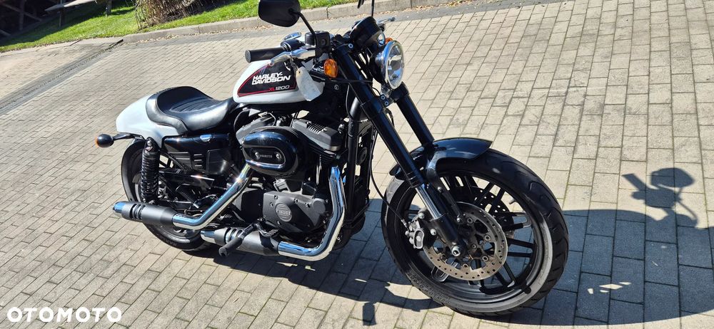 Harley-Davidson Sportster Roadster 1200R - 3