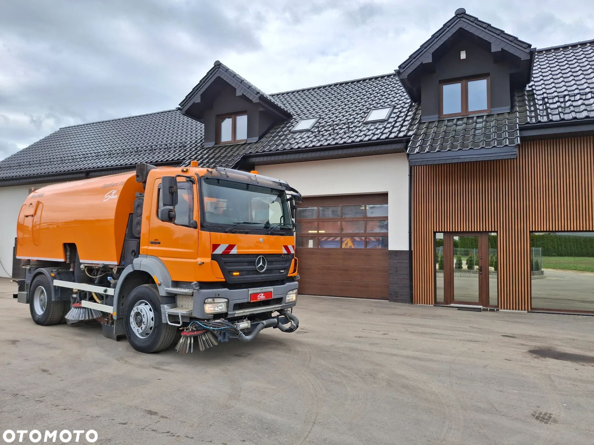 Mercedes-Benz Axor 1823 Zamiatarka Bucher Optifant 70 Szczotki Lewa Prawa Strona 2 Silniki Rura Do Liści Odchwaszczarka - 1