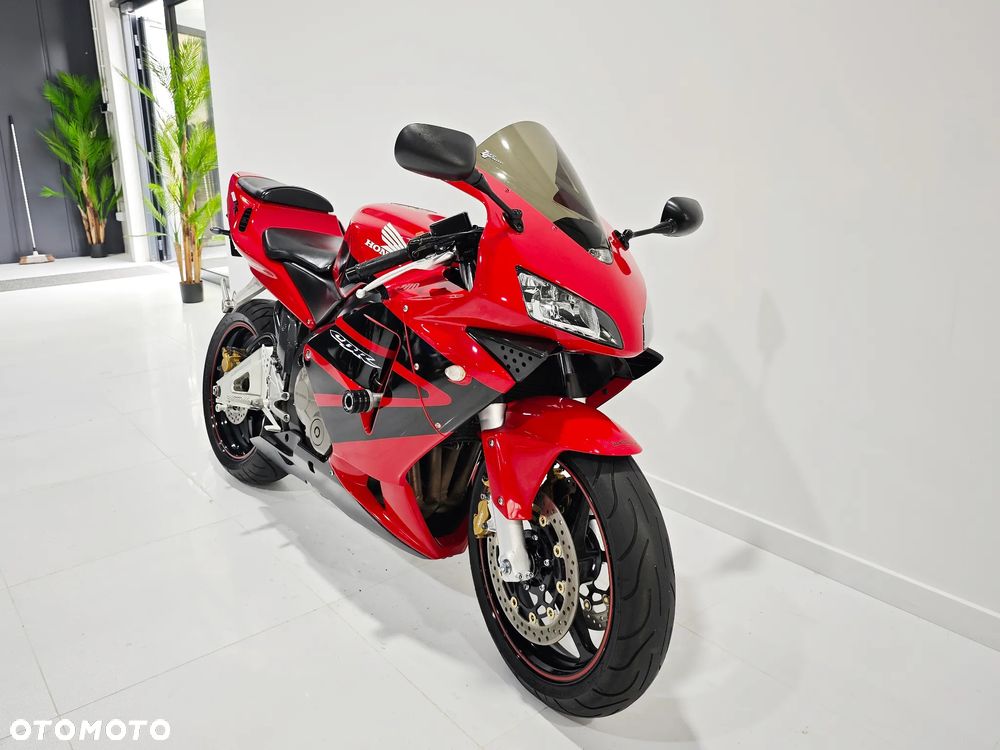 Honda CBR - 6