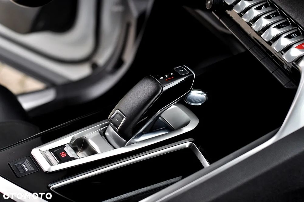 Peugeot 5008 BlueHDI 180 EAT8 GT Pack - 19