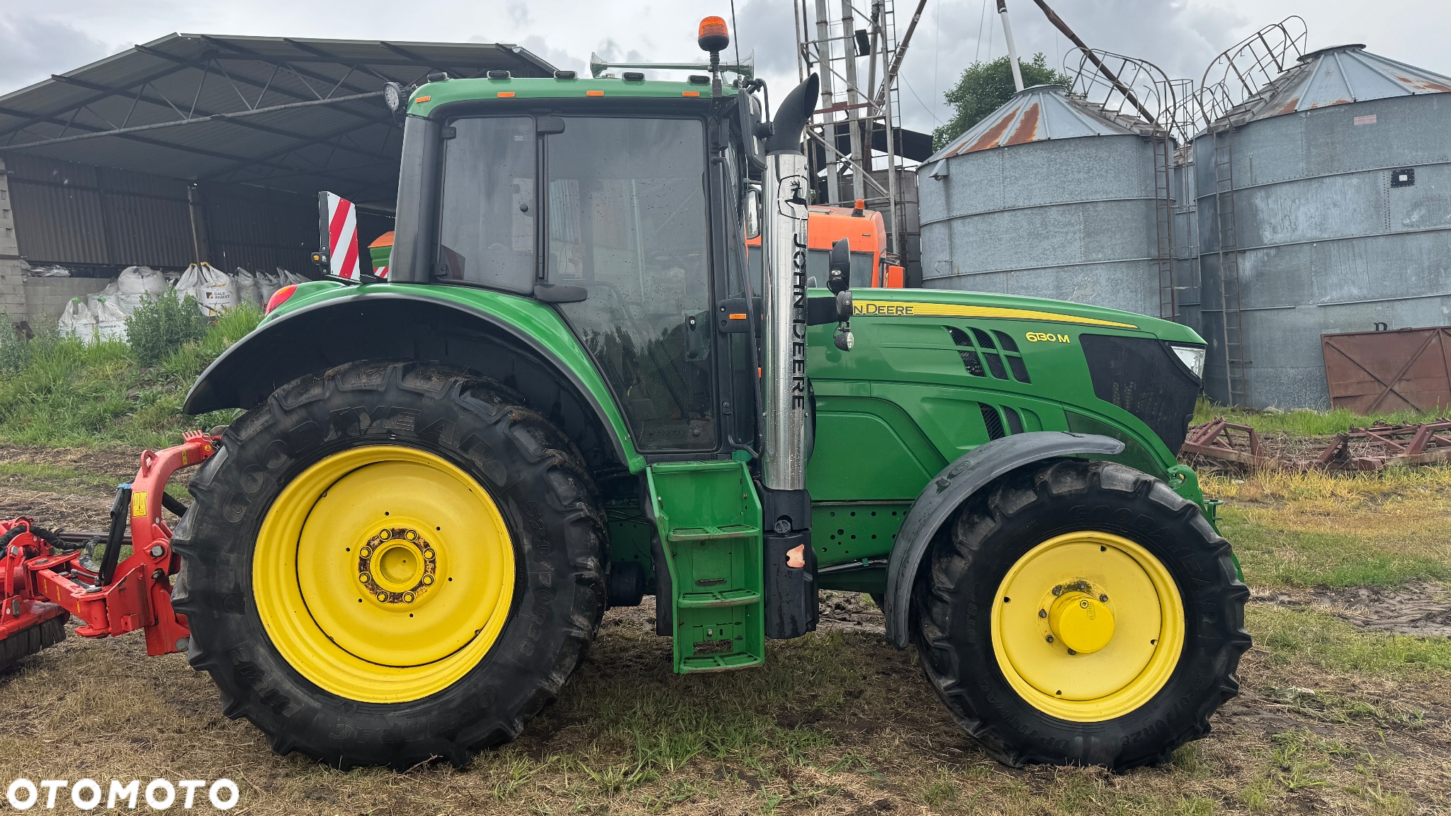John Deere 6130m - 6