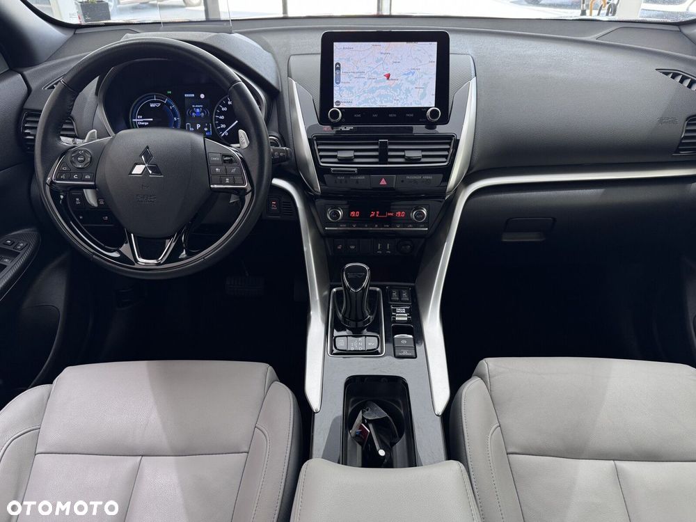 Mitsubishi Eclipse Cross - 15