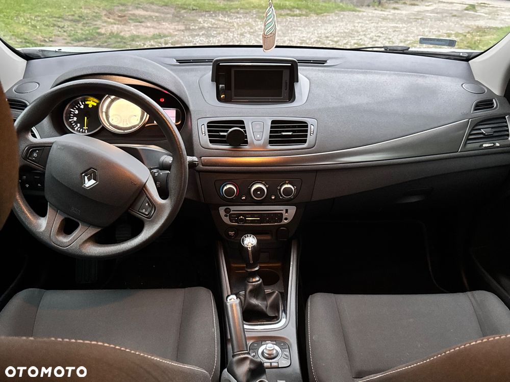 Renault Megane 1.5 dCi Limited - 10