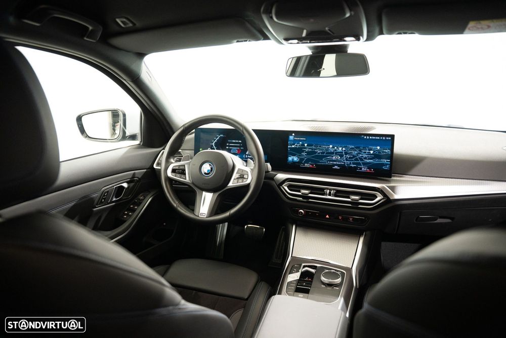 BMW 320 e Pack Desportivo M Auto - 10