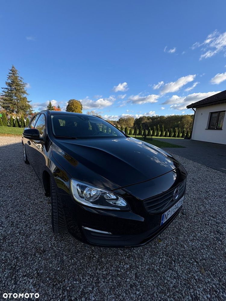 Volvo V60 D2 Drive-E Momentum - 14