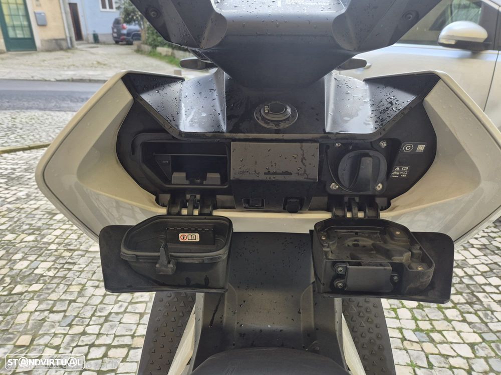 BMW CE 04 Lightwhite uni C/Iva dedutivel - 13