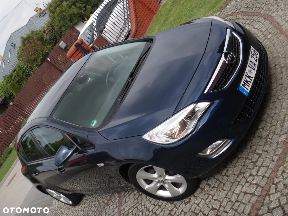 Opel Astra 1.6 Edition Sport - 1