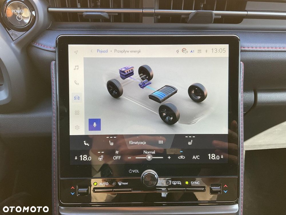 Lexus LBX 1.5 Hybrid Emotion - 25