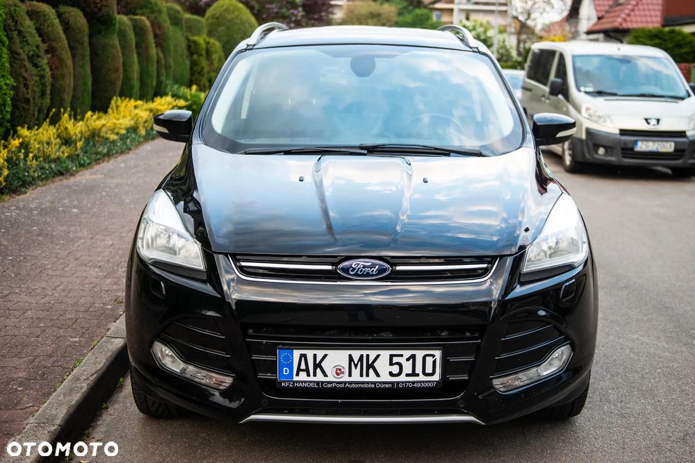 Ford Kuga 2.0 TDCi 4x4 Titanium - 2