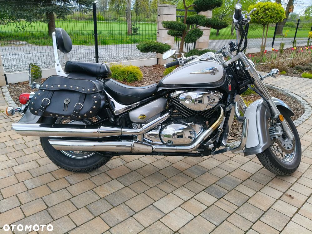 Suzuki VL 800 Volusia - 1