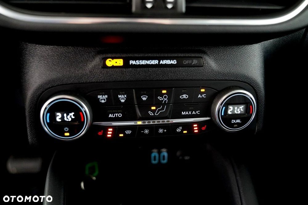 Ford Kuga 2.0 EcoBlue 4x4 VIGNALE - 28