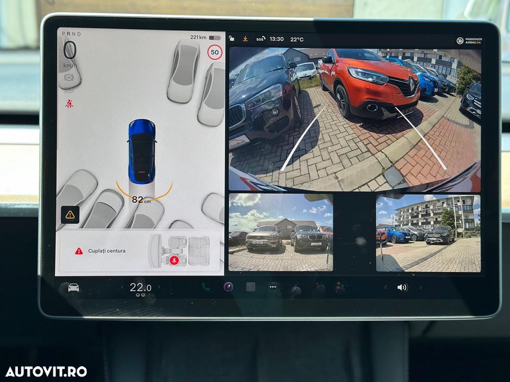 Tesla Model Y Long Range Dual Motor AWD - 11