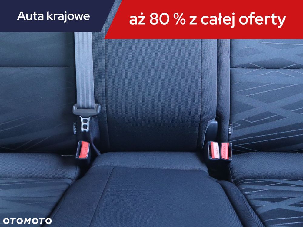 Kia Ceed - 12
