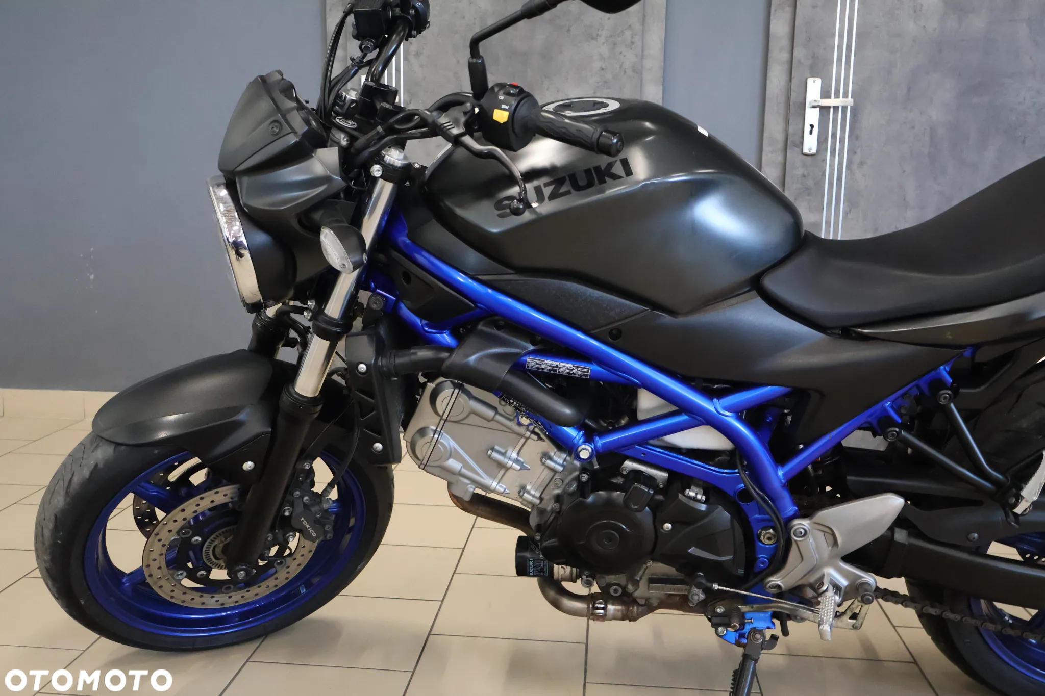 Suzuki SV - 8