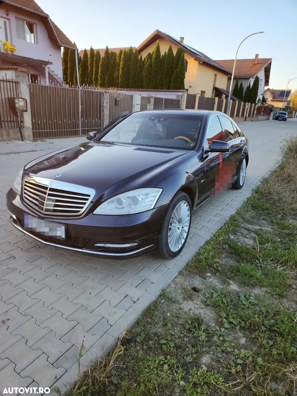 Mercedes-Benz S - 1
