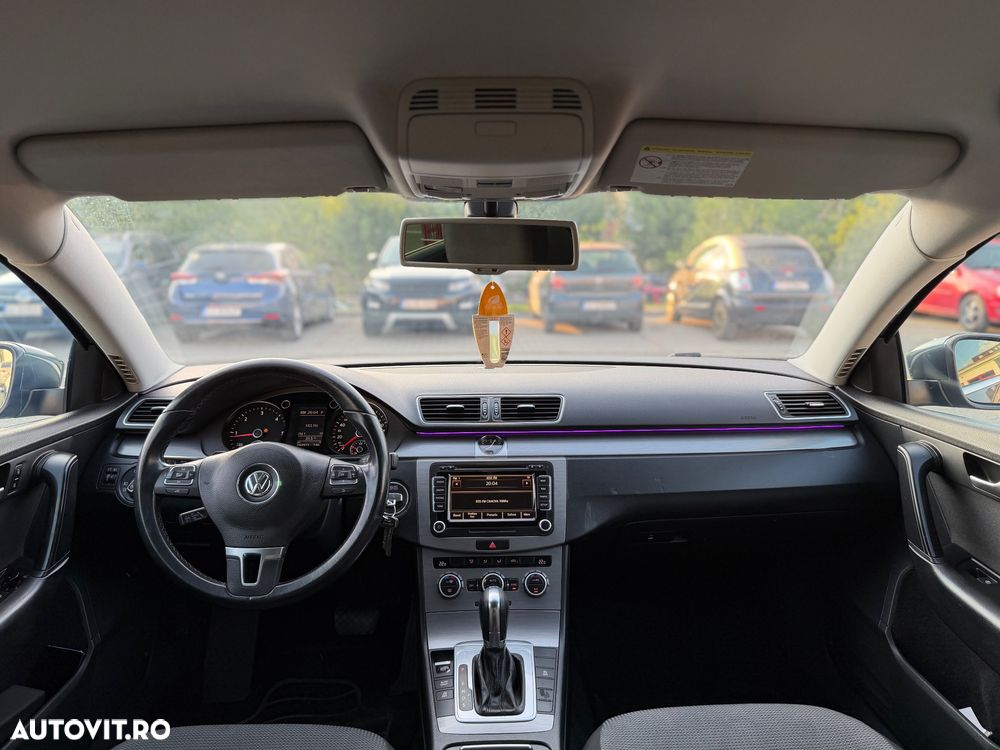 Volkswagen Passat 1.6TDI BlueMotion Tehnology DSG Comfortline - 8