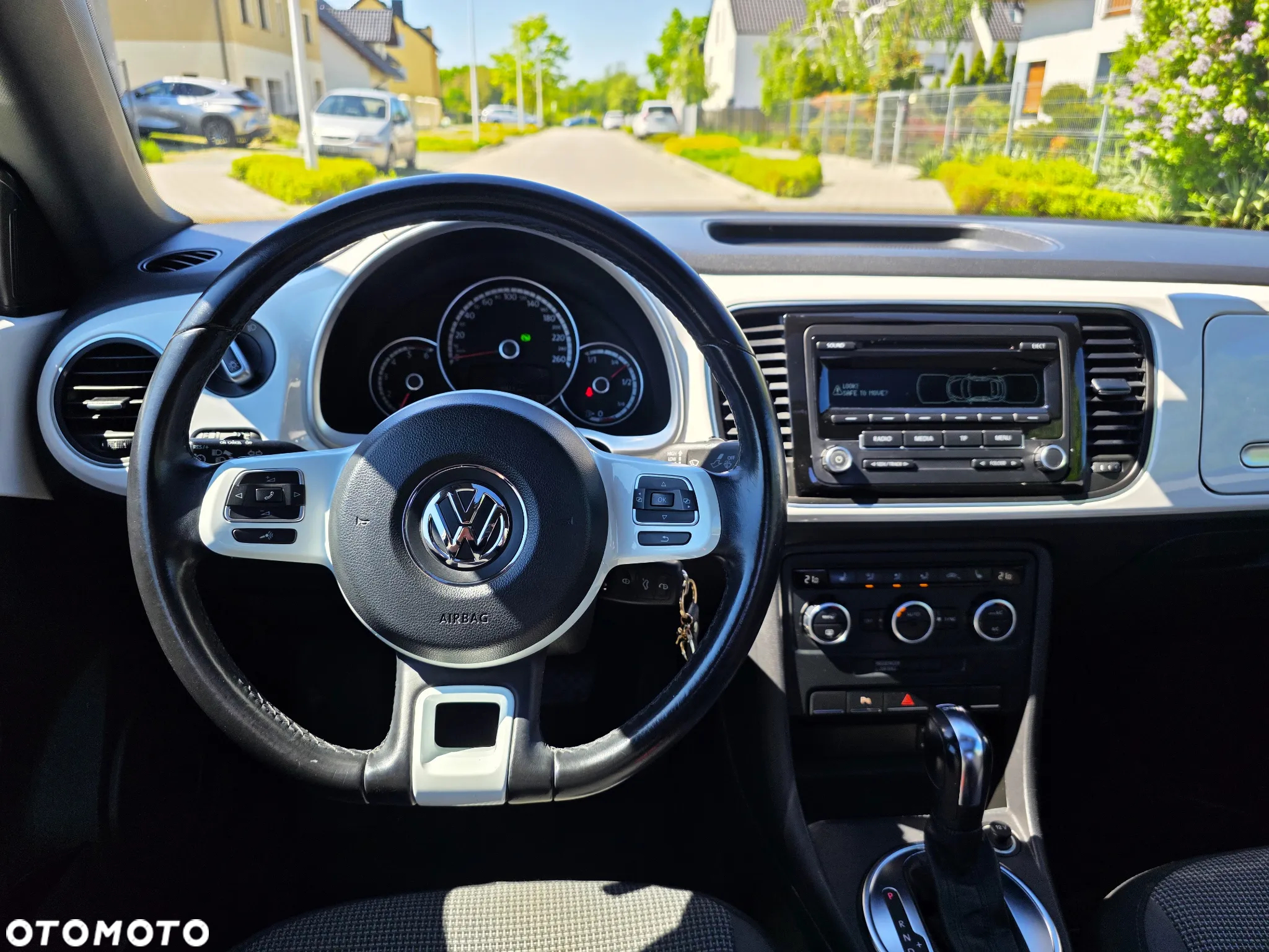 Volkswagen Beetle 2.0 TDI Design DSG - 11