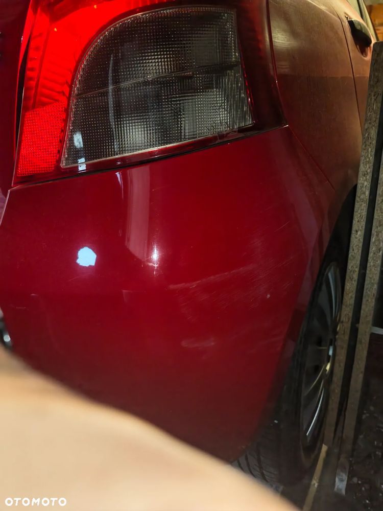 Toyota Yaris - 7