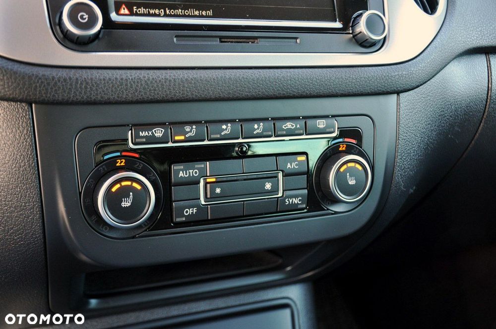 Volkswagen Tiguan - 33