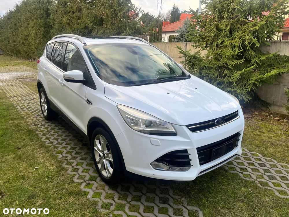 Ford Kuga 2.0 TDCi 4x4 Titanium - 4