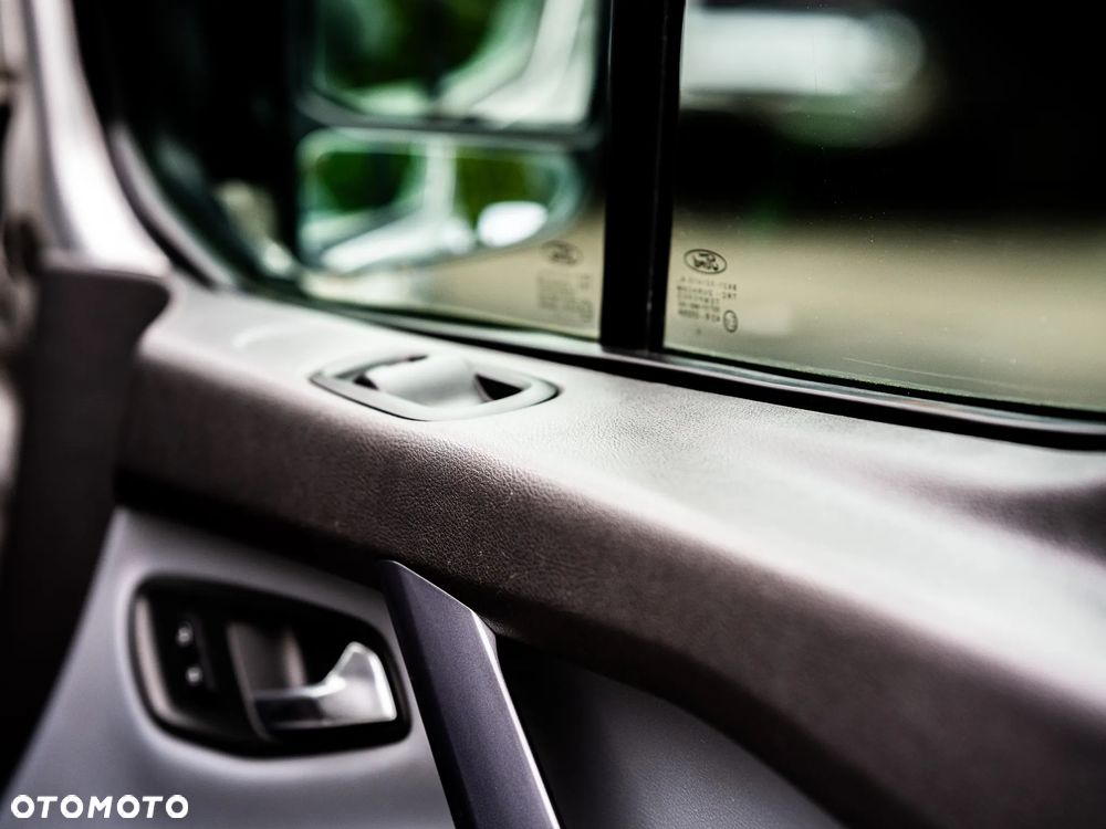 Ford Transit Custom - 24