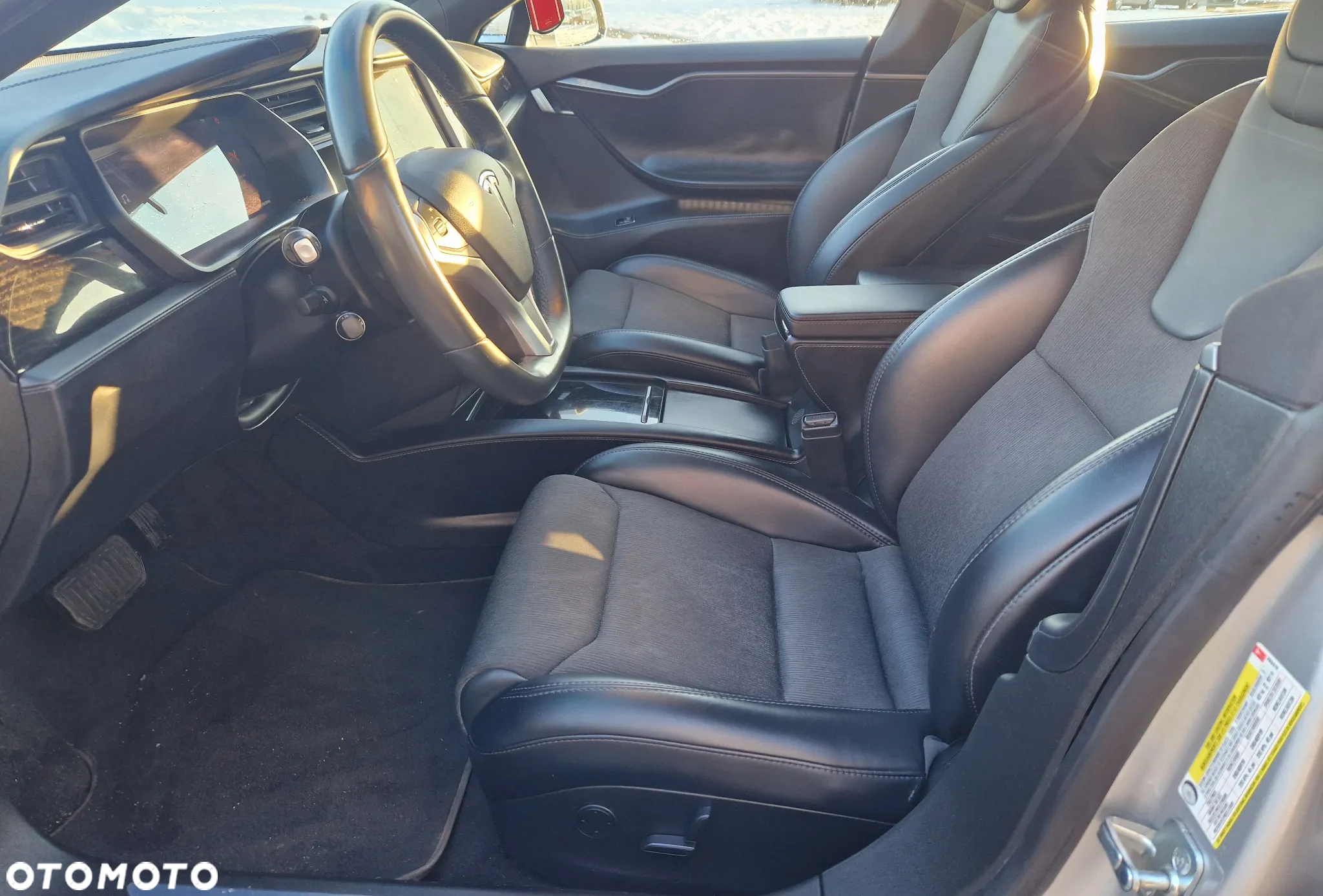 Tesla Model S Long Range Plus - 11
