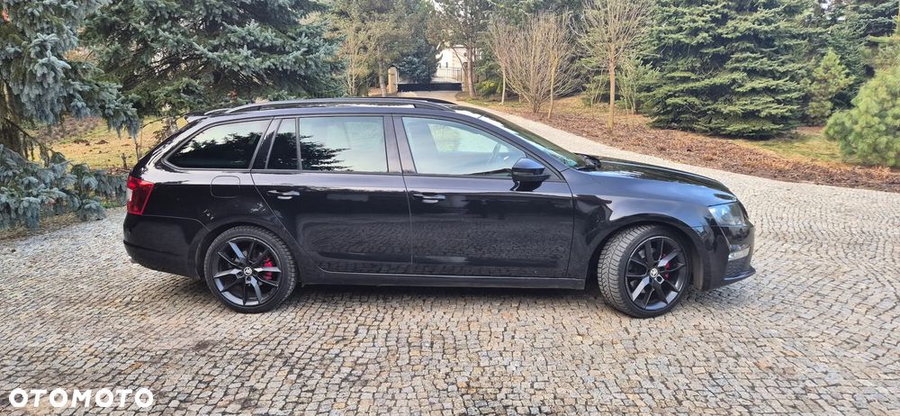 Skoda Octavia 2.0 TDI RS DSG - 13