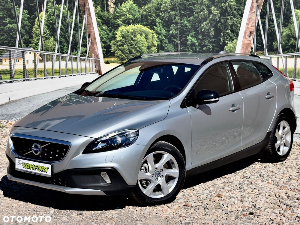 Volvo V40 Cross Country T4 AWD Geartronic Kinetic - 5