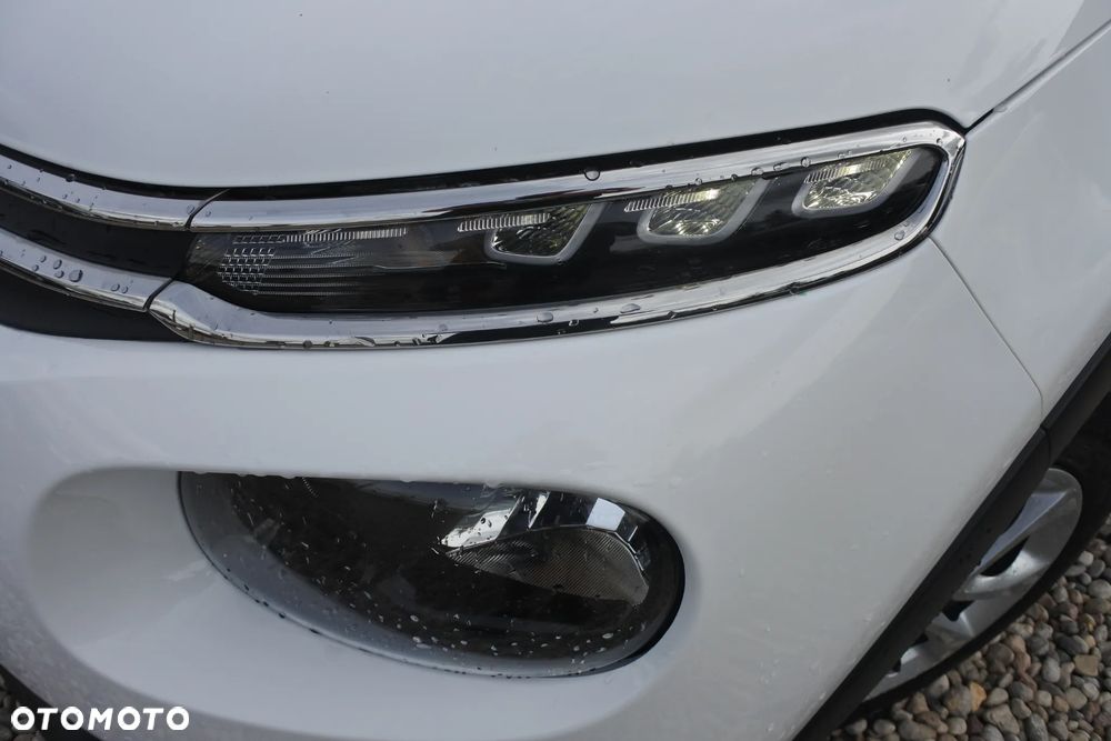 Citroën C3 Pure Tech 82 SHINE - 21