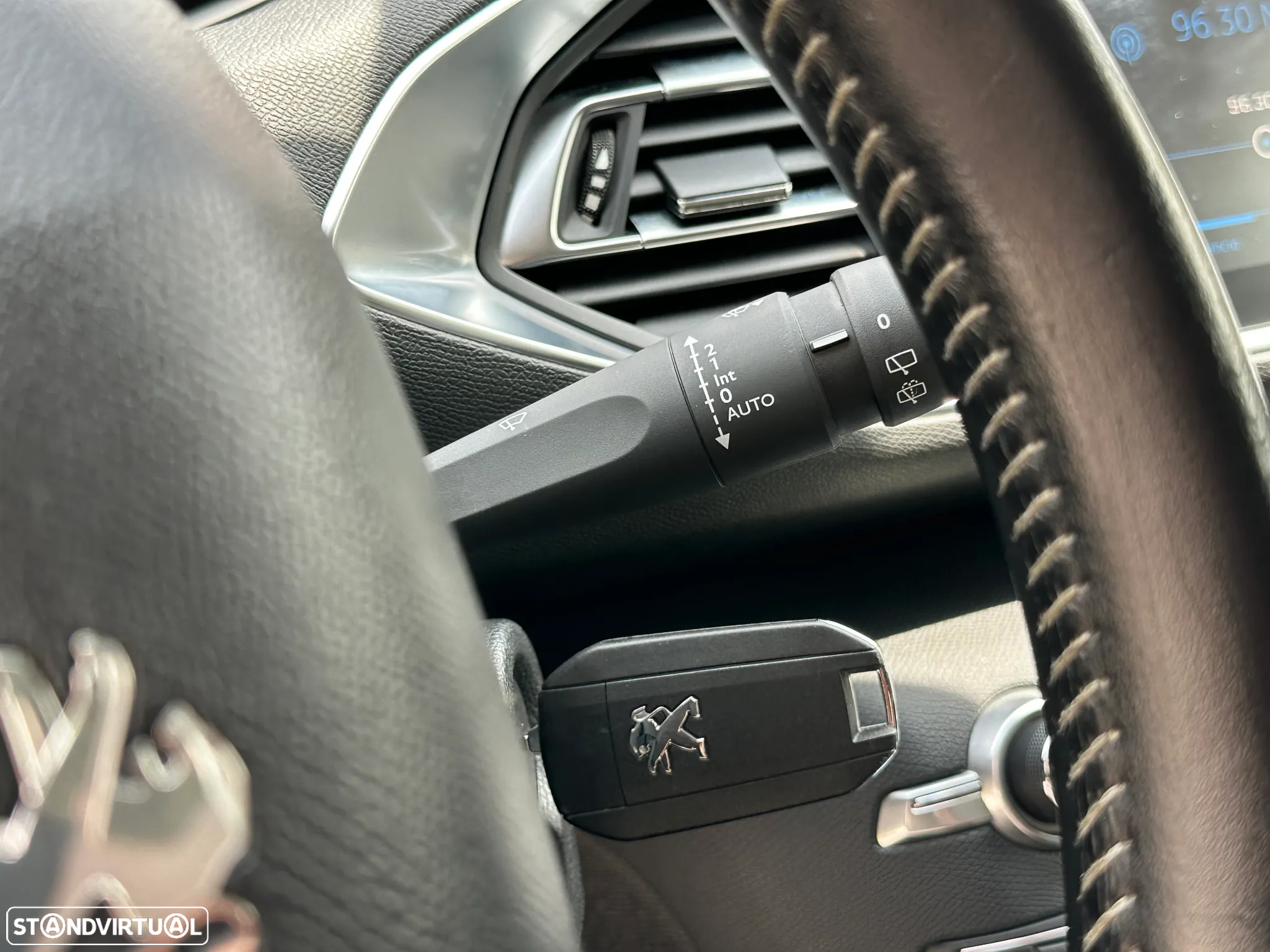 Peugeot 308 1.5 BlueHDi Style - 24