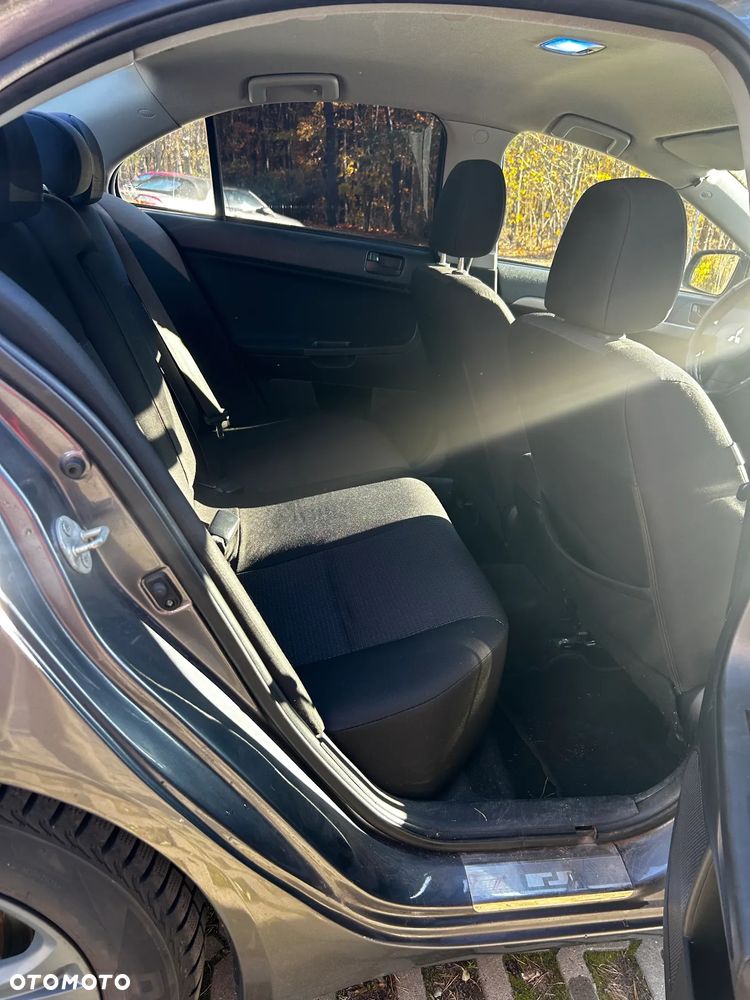 Mitsubishi Lancer 1.8 Instyle - 15