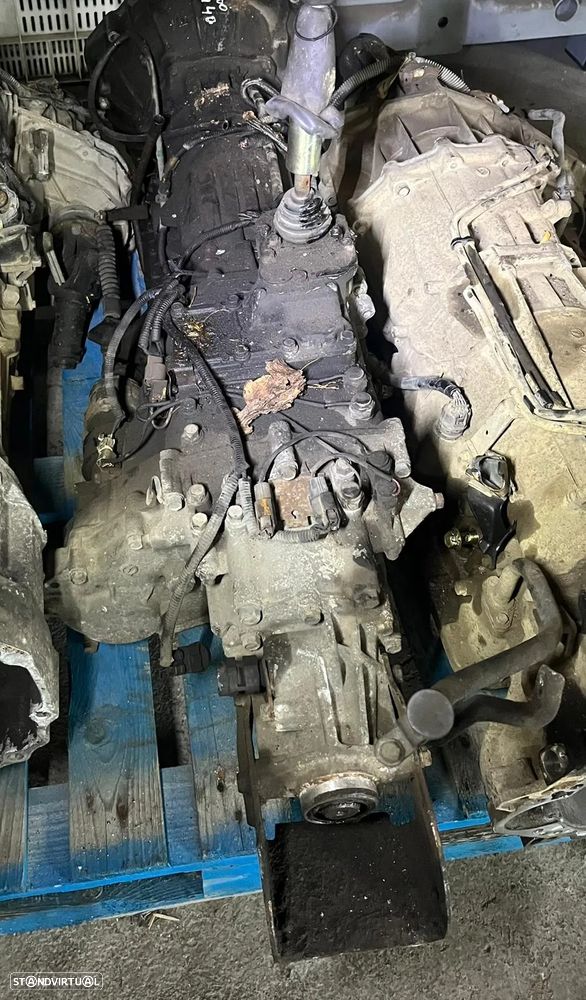 Caixa de Velocidades Automatica e Caixa Transferências Mitsubishi Pajero 2.8 Ref: 4M40 - 3