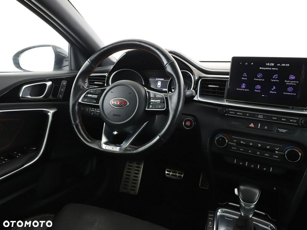 Kia ProCeed 1.6 T-GDI GT DCT - 17