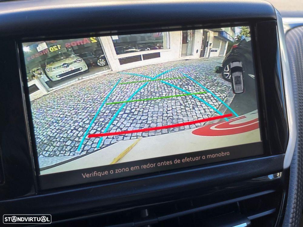 Peugeot 2008 1.5 BlueHDi Signature - 34