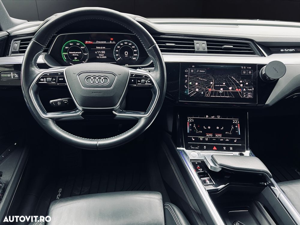 Audi e-tron 55 quattro S line - 13