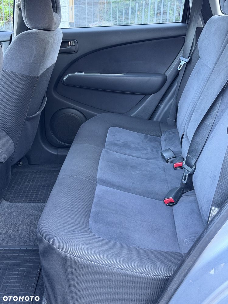 Mitsubishi Outlander - 7