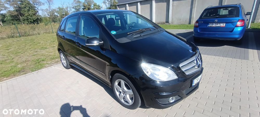 Mercedes-Benz Klasa B - 2