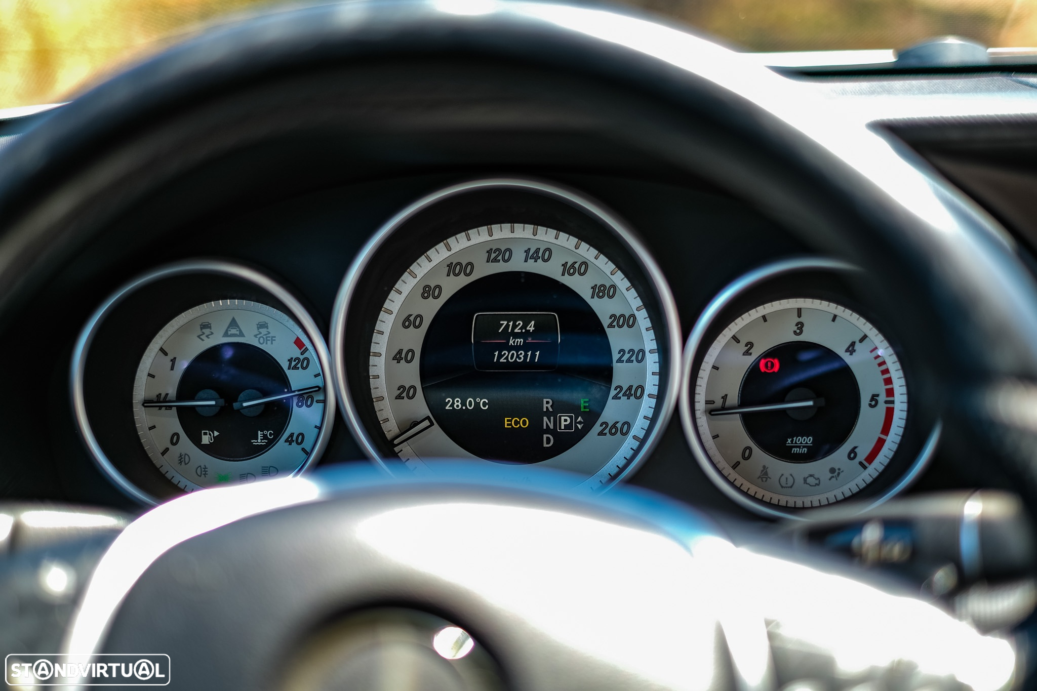 Mercedes-Benz E 220 CDi Executive BlueEfficiency Auto. - 16