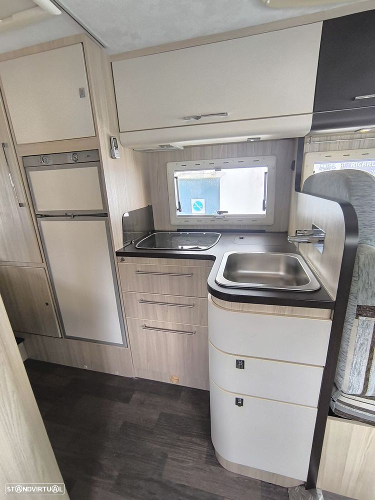 CI International Riviera Garage - 4