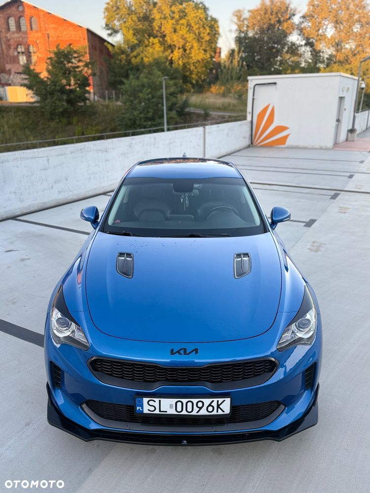 Kia Stinger - 6