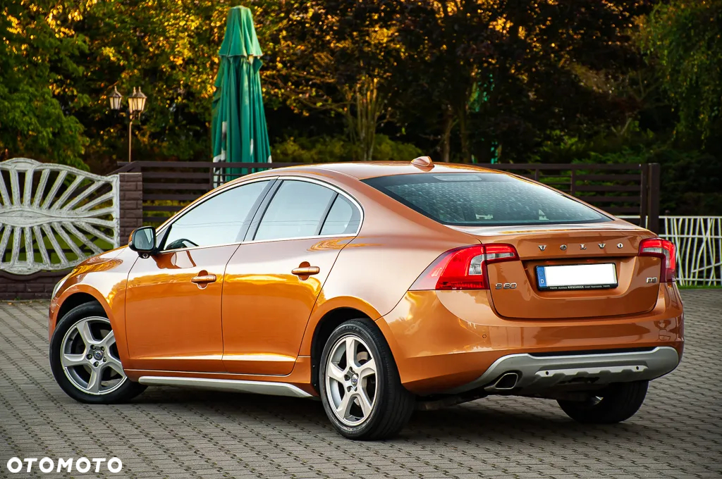 Volvo S60 - 12